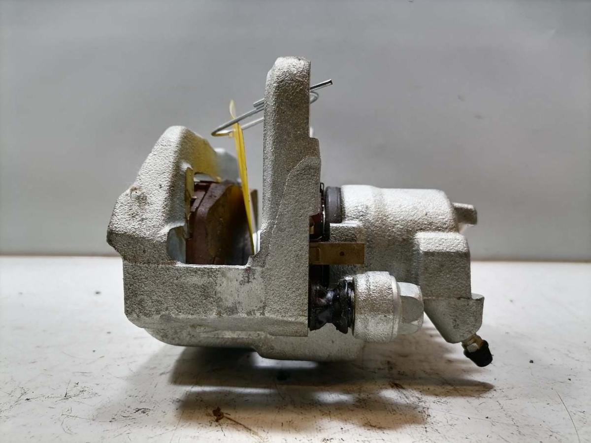 Mitsubishi Eclipse Cross GL3W original Bremssattel vorn rechts 2.4 72kw Bj.2023